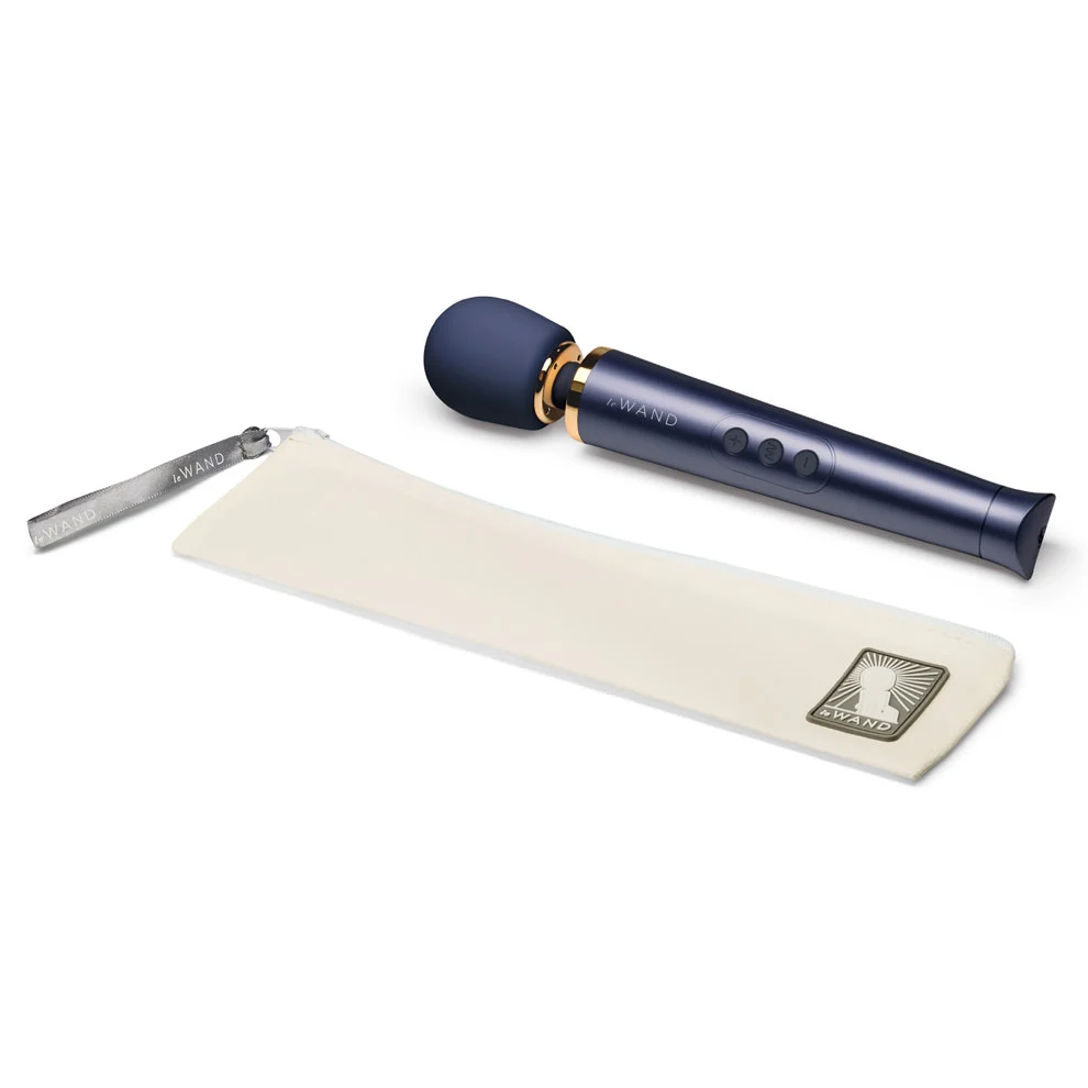 Le Wand Petite Rechargable Massager Navy - Image 2