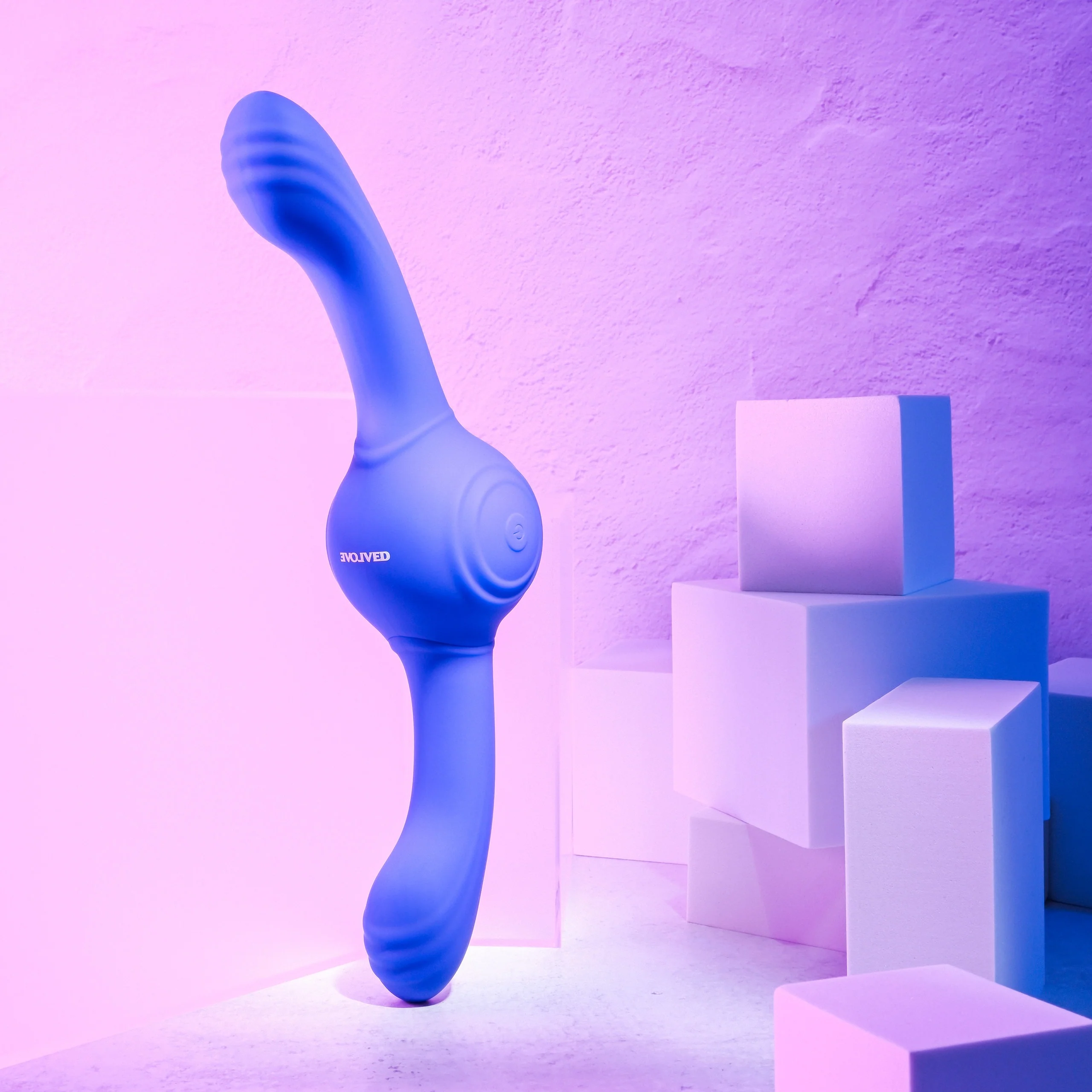 Evolved Our Gyro Powerful Dual-End Vibrator with Spinning Ball - Image 3