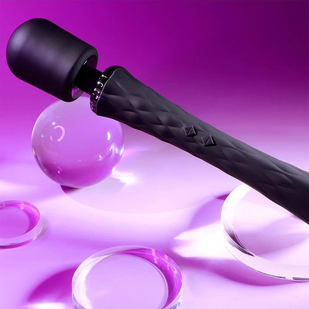 Royal Wand Powerful Rechargeable Wand Vibe - Image 9