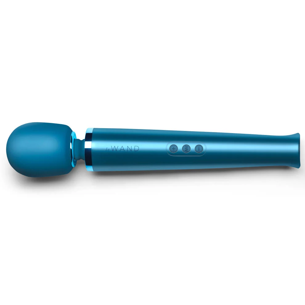 Le Wand Rechargable Massager Pacific Blue - Image 4