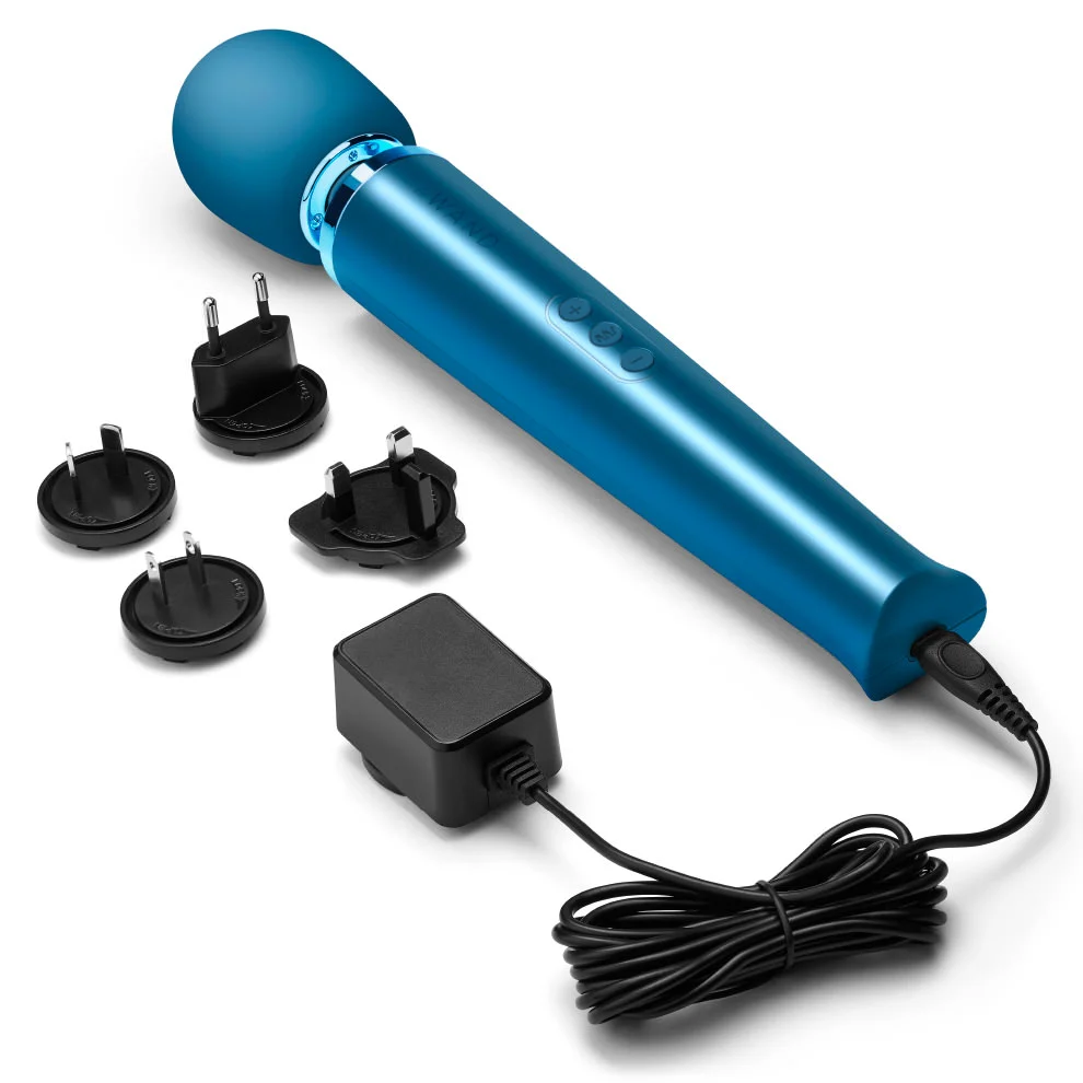 Le Wand Rechargable Massager Pacific Blue - Image 6