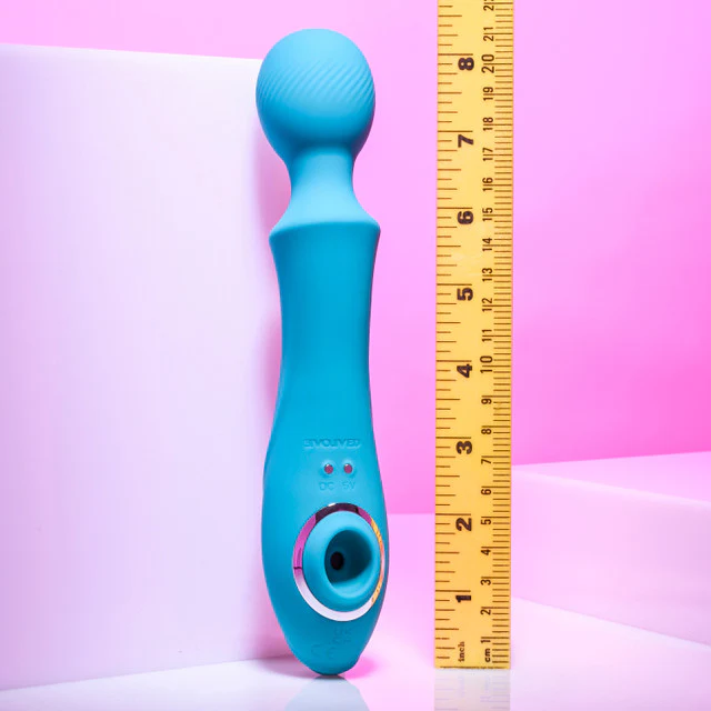 Evolved Wanderful Dual Sucker Wand Vibe - Image 4